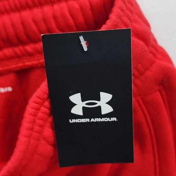 UNDER ARMOUR SWEAT SHORTS, THE COLOR IS BEAUTIFUL RED WOTH WHITE LOGO, LARGE (L) - Picture 7 of 12